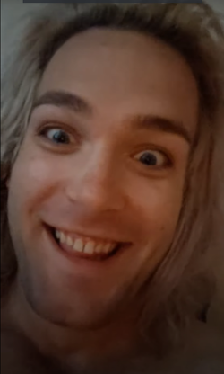 face.png face.png