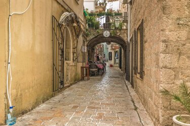 Budva-old-town-street-1440w.jpg Budva-old-town-street-1440w.jpg