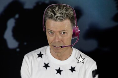 MetokurBowie.jpg MetokurBowie.jpg