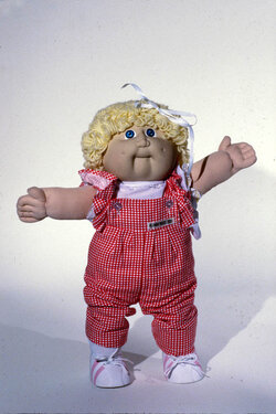 Cabbage_Patch_Kids_dolls.jpg Cabbage_Patch_Kids_dolls.jpg