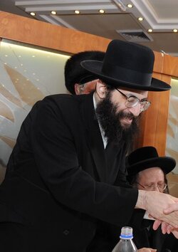 הרב_צבי_מאיר_זילברברג.jpg הרב_צבי_מאיר_זילברברג.jpg