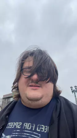 1742737715714.png 1742737715714.png