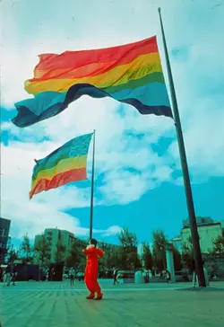 005+Flags+flying+(Rennie).webp 005+Flags+flying+(Rennie).webp