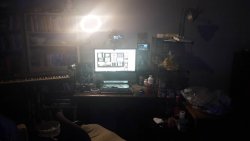 desk.jpg