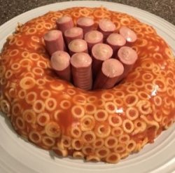 Spagetti-O-cake-300x296.jpg