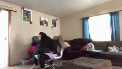 FB8B1BD8-92DF-42FE-975E-54FE5E4AFC78.gif