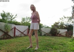 571161445.jpg