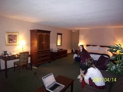 025-1.jpg