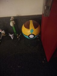 ball1.jpg