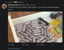 lockedtwitter32.png