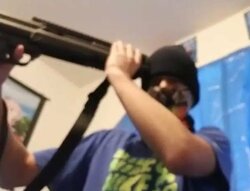 gunhead0.jpg