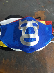 El-Hijo-del-Soberano-le-hace-frente-al-Covid-19-con-cubrebocas-de-luchadores-1-1.png