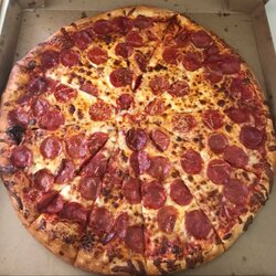 Pepperoni-Pizza.jpg