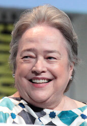 Kathy_Bates_by_Gage_Skidmore.jpg