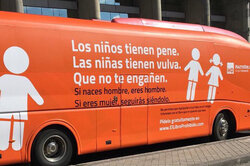autobus-transfobo.jpg
