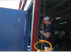 bubba nascar noose.jpg