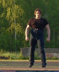 the-incredibly-hulk-invests-in-a-pair-of-skinny-jeans.jpeg