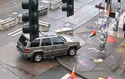 silverSUV.PNG