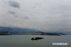 U101P200T1D345072F10DT20101025190712.jpg