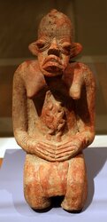 800px-Mali,_jenne,_figura_femminile_in_ginocchio,_xv-xviii_secolo_01.jpg