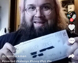 tiktok_envelope.jpg