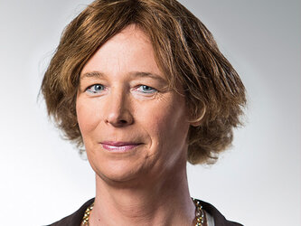 petra de sutter.jpg
