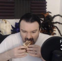 🎃👻Halloween _Marathon_ 👻🎃 6-7-27 screenshot (3).png