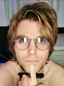MarkOnRightCheek.jpg