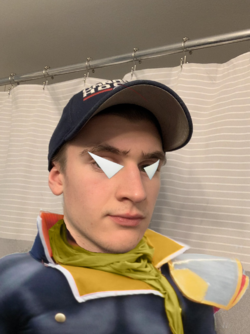 Falcoln Stan no helmet.png