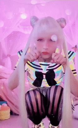 sailorkarlahomolkadance.gif