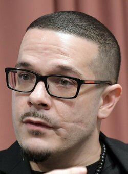 2shaun king faggot.jpg