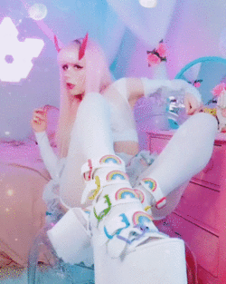 chair ezgif.com-gif-maker (2).gif