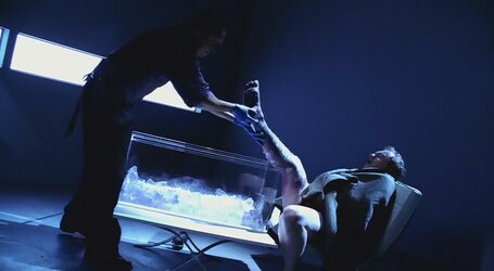 Nip.Tuck.S03E07.Ben White.WS.DVDRip.XviD-SAiNTS.avi_snapshot_15.13_[2021.01.31_00.47.14].jpg