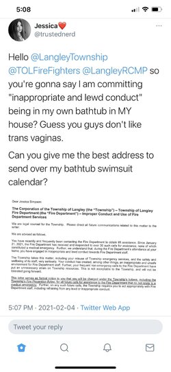 EtbBJfqVcAEK3Kf.jpg