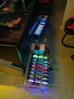 Internet_Cafe_als_Mining_Farm_mit_Nvidia_Geforce_RTX_3080_1_92eff7a31436.jpg