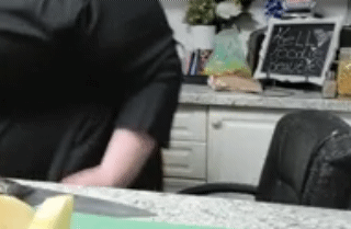 SmartSelect_20210309-023037_YouTube.gif