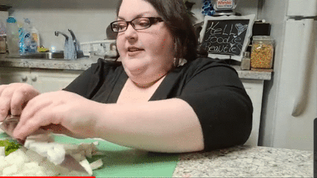 SmartSelect_20210309-024454_YouTube.gif
