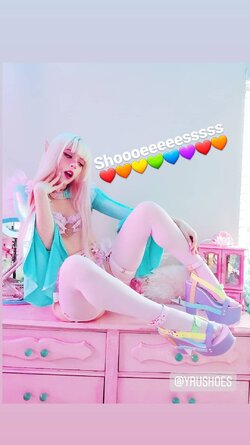shoes yru 158869282_184332286561221_9009085378755903335_n.jpg