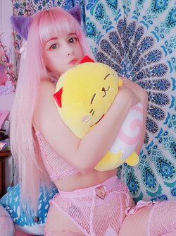 stuffed animal EdpZeMnU8AEsJdf.jpeg