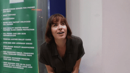 anisa jomha piss onlyfans 3.gif
