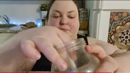 Screenshot_20210401-043633_YouTube.jpg