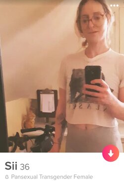 Screenshot_20210406-182733_Tinder.jpg