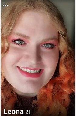 Screenshot_20210410-143947_Tinder.jpg