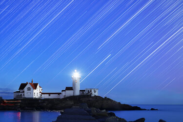 starstaxem-1.jpg
