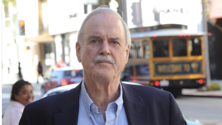 john-cleese-says-he-s--very-confused-about-------20200612181528655.png