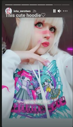this cute hoodie.JPG