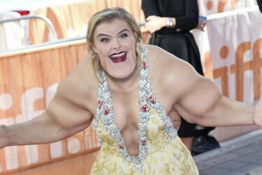 muscle troon.jpg