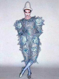 David-Bowie-Pierrot.jpg