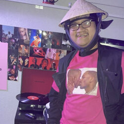 virginmastertuan2.jpg