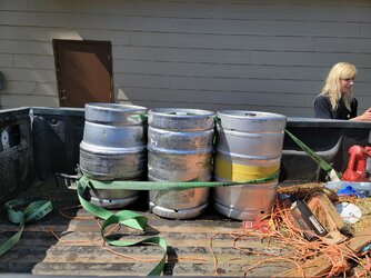 kegsandtroon.jpg